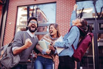 Mit der Barclays for Students erhalten Studenten einen Kreditrahmen bis zu 1.000 Euro