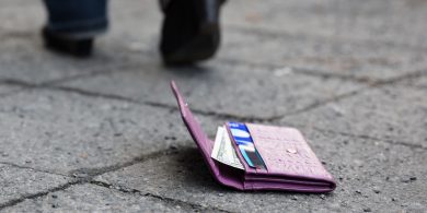 Haftung bei Kreditkartenverlust rechtzeitig informieren